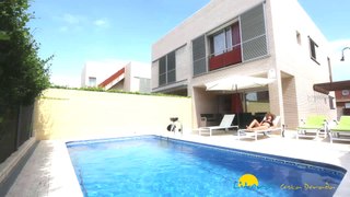 Holiday Rental Home in Cambrils with private pool Villa Magnolia