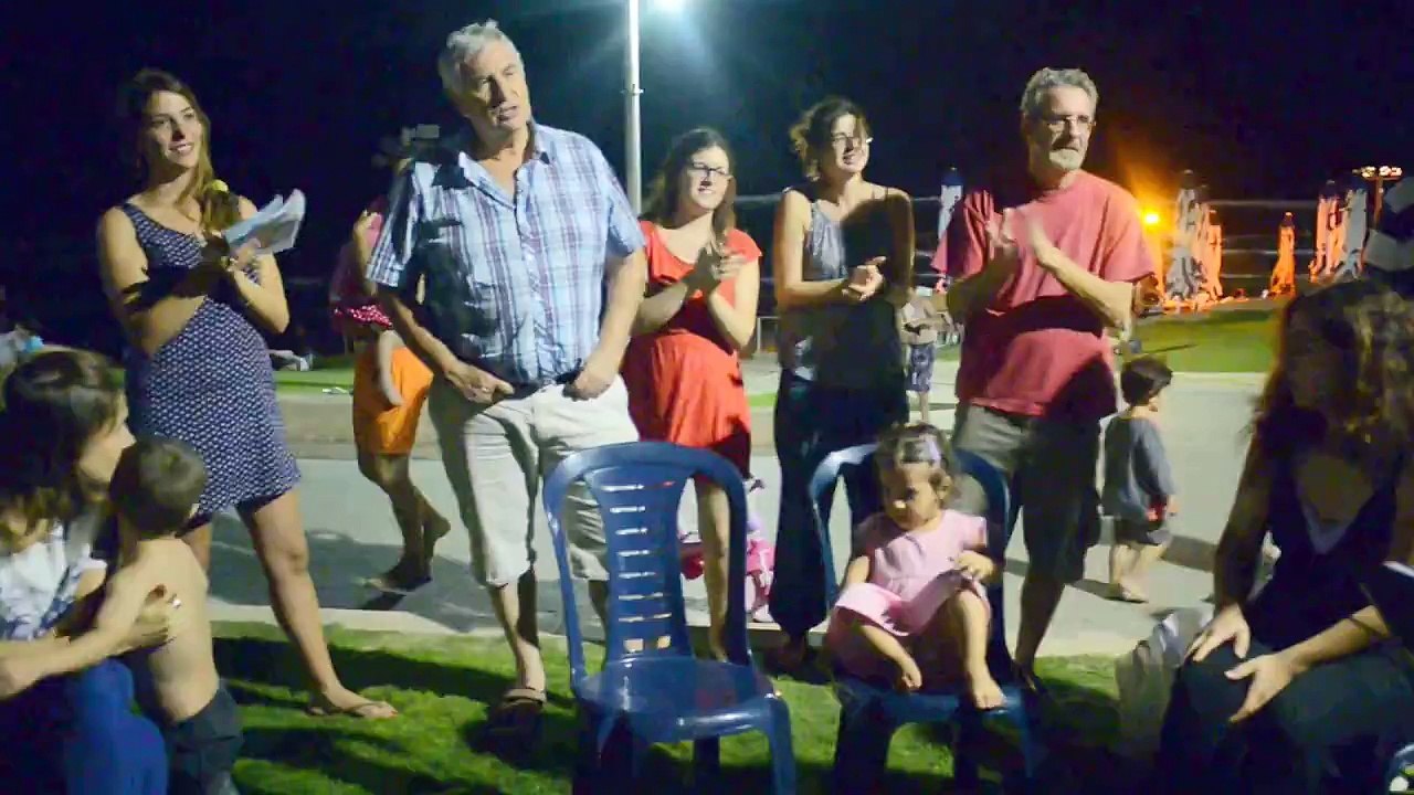 שירה בציבור עם קובי הדר , לכל אירוע ומסיבה כולל הופעות בטבע