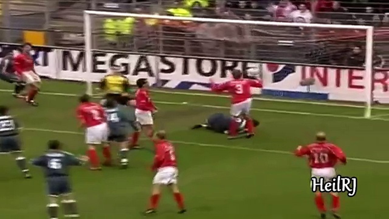 zlatan ibrahimovic : le taekwondo-football