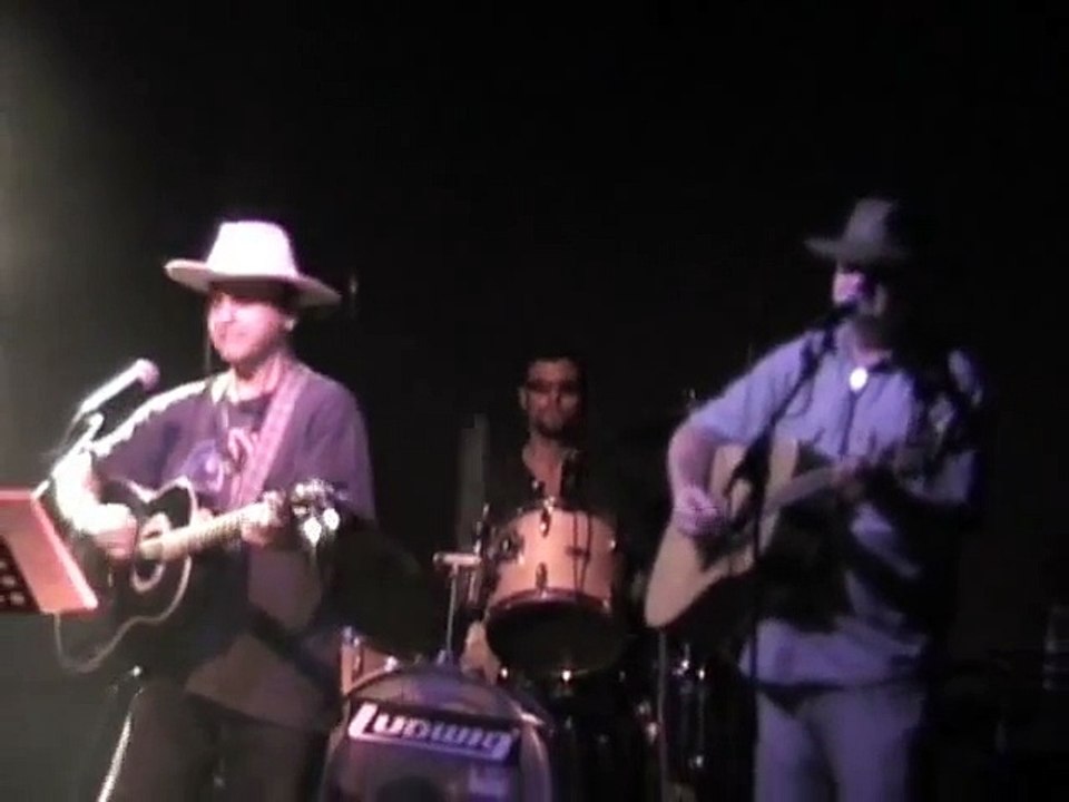 בידור למסיבות לערבי גיבוש לאירועים ליום הולדת שירה בציבור