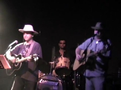 בידור למסיבות לערבי גיבוש לאירועים ליום הולדת שירה בציבור