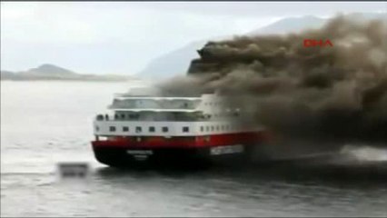 Akdeniz'de Yolcu Gemisinde Yangın