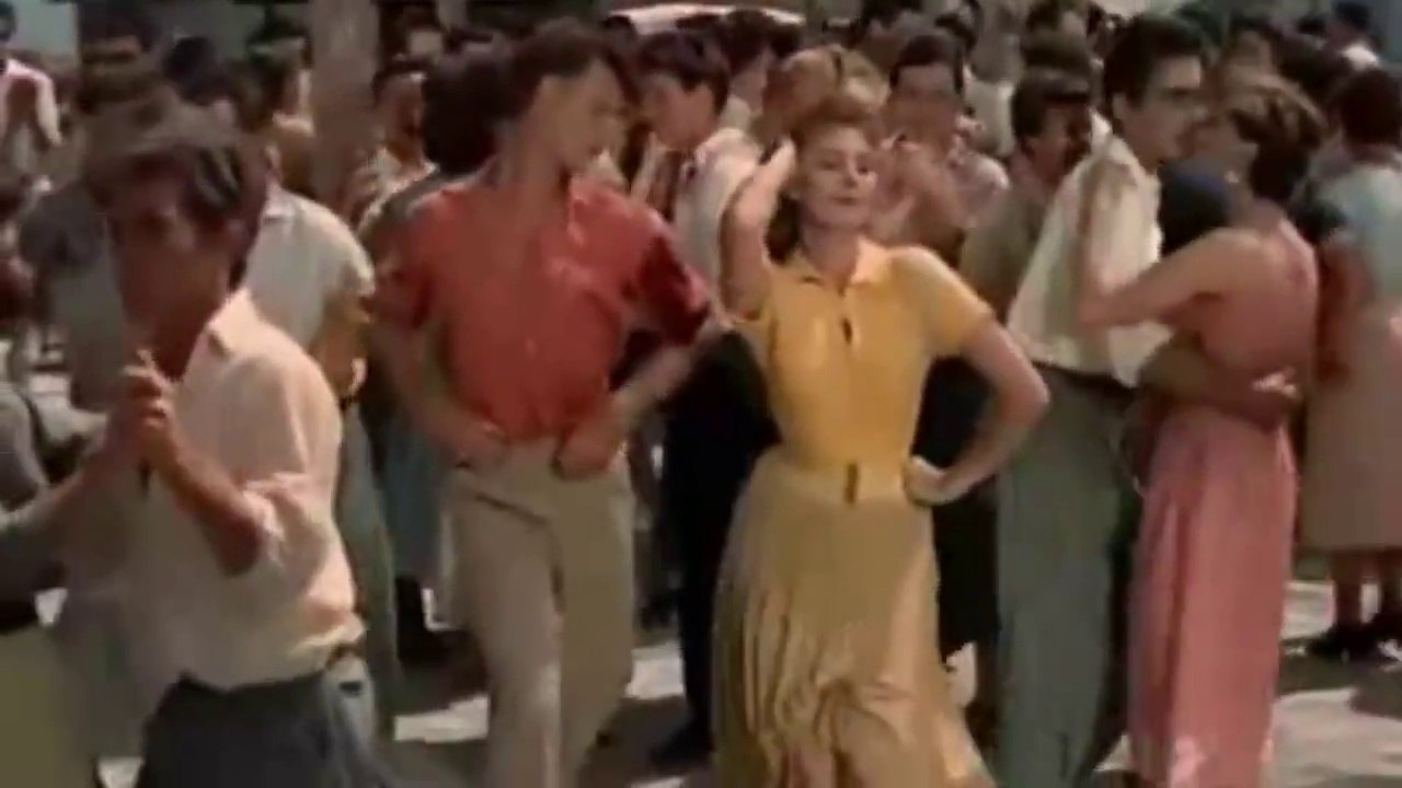 Mambo italiano ---  Sophia Loren