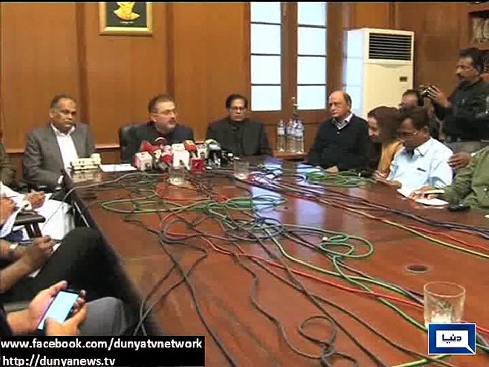 Dunya News - Timber Market fire: Memon vows to compensate victims' loss