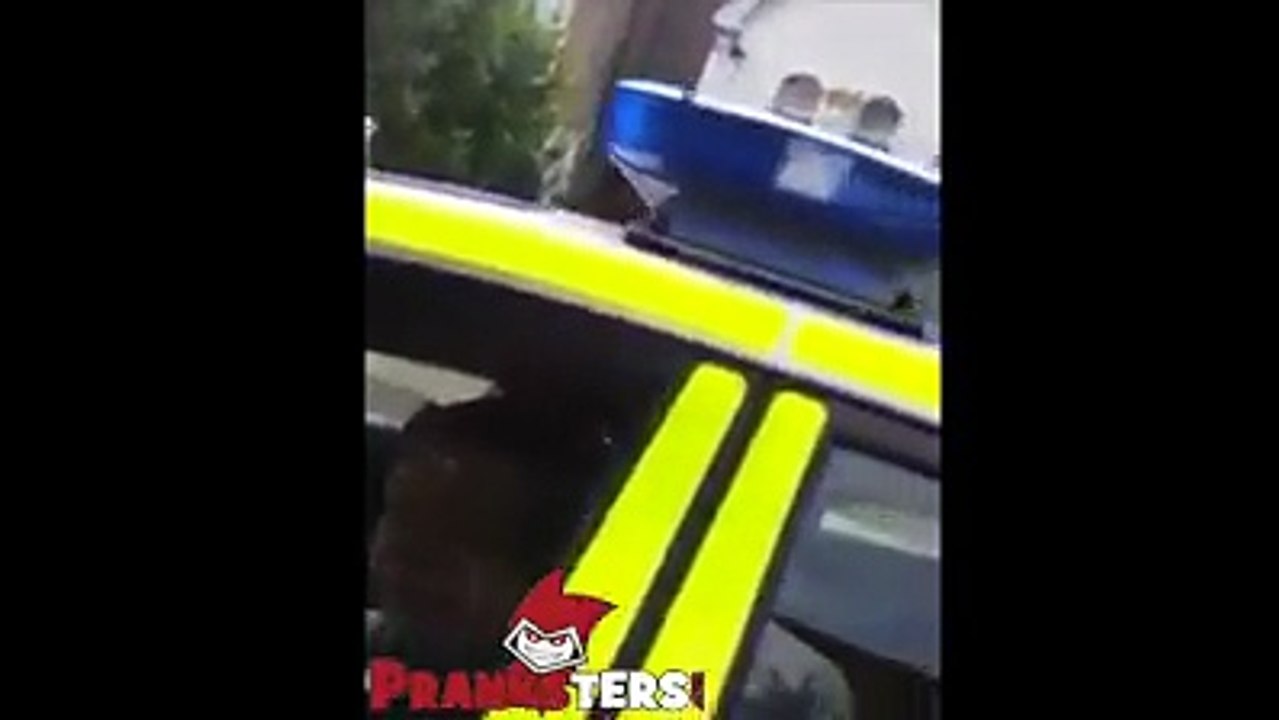 Police prank by pranksters