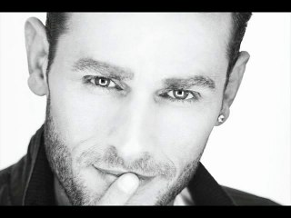 מושיק עפיה קריוקי