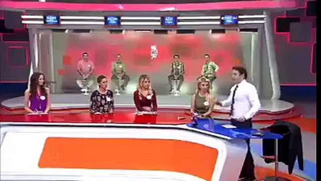 Ben Bilmem Eşim Bilir Yarışmasında İrlandalı Dennis Türkçe Şarkı söylerse