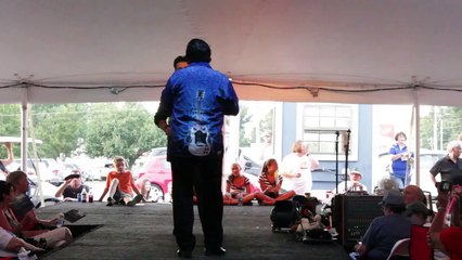Michael Hoover & Franz Goovaerts sings My Way Elvis Week 2014 video