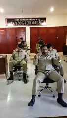 Fun in Pak Army. Must Watch