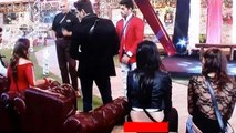 Sonali Raut Suffers Wardrobe Malfunction In Bigg Boss House