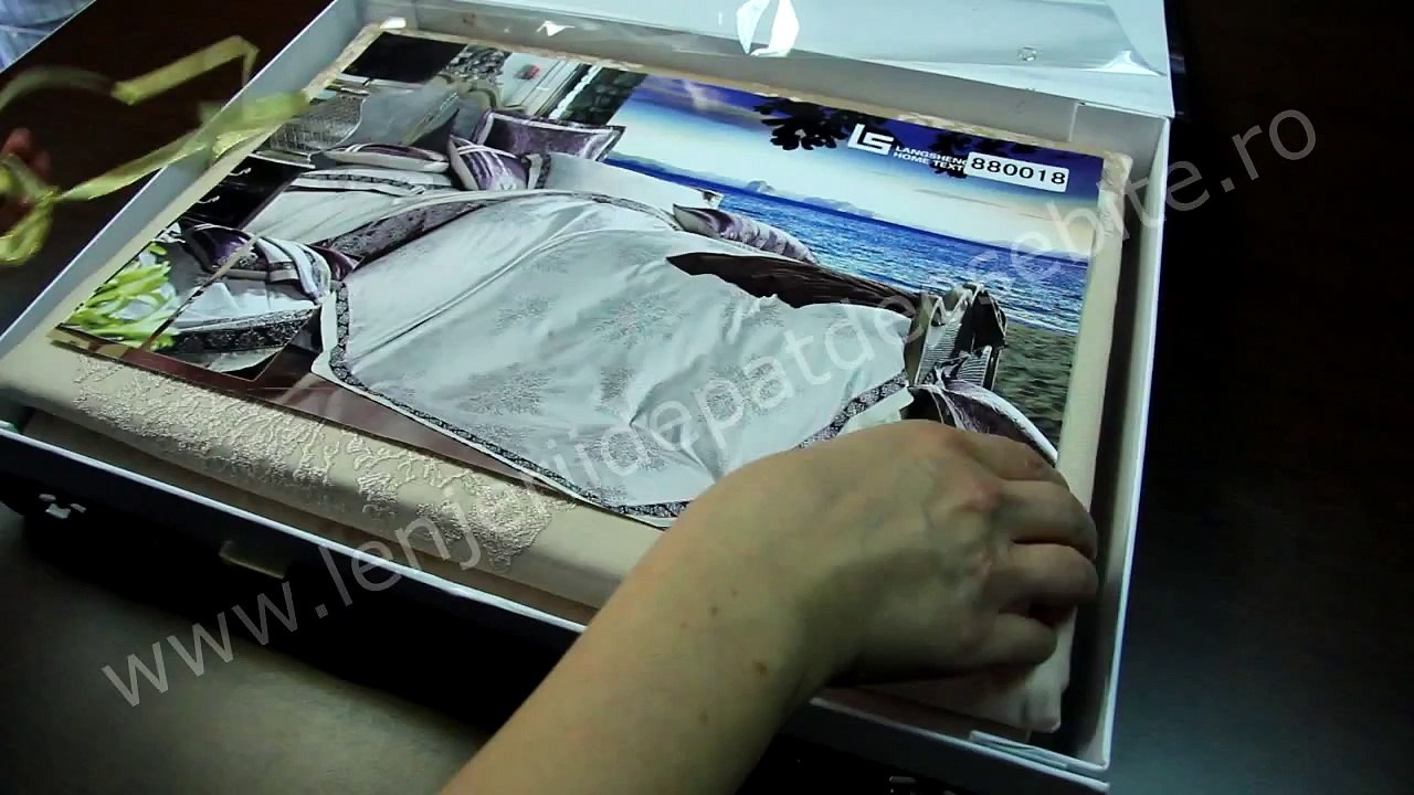 Lenjerii de pat jacquard de lux