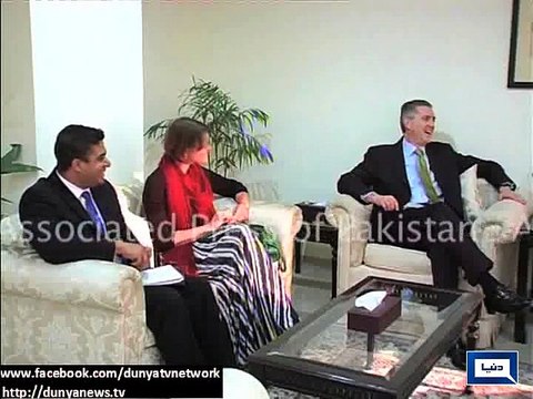 Dunya News - Ambassador Olson, Ishaq Dar discuss assistance for IDPs