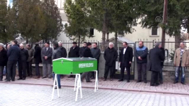 Kazada Ölen Üniversiteli Toprağa Verildi