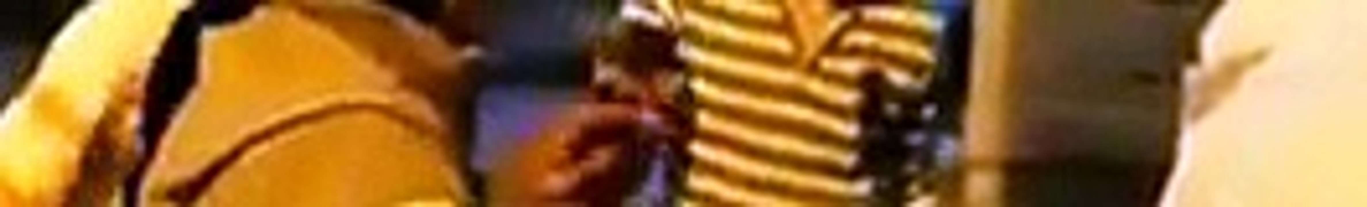 Mobile Snatching in Different ways In Pakistan