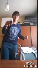 Bira Keyfi Yapan 15 Yaşındaki Çocuğun Şarap Keyfi