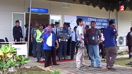 AirAsia : toujours aucune trace du vol QZ8501