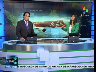 Suspenden por mal tiempo búsqueda del avión de Air Asia en Java