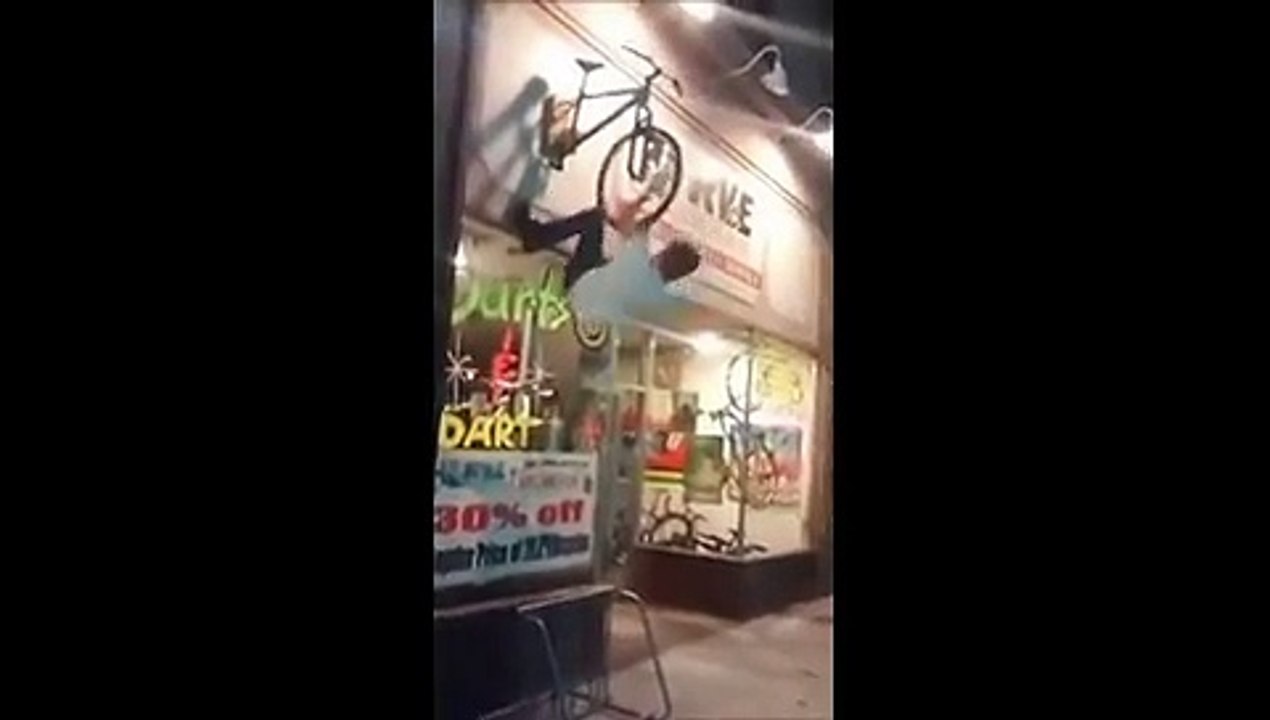 Karma strikes drunken idiot