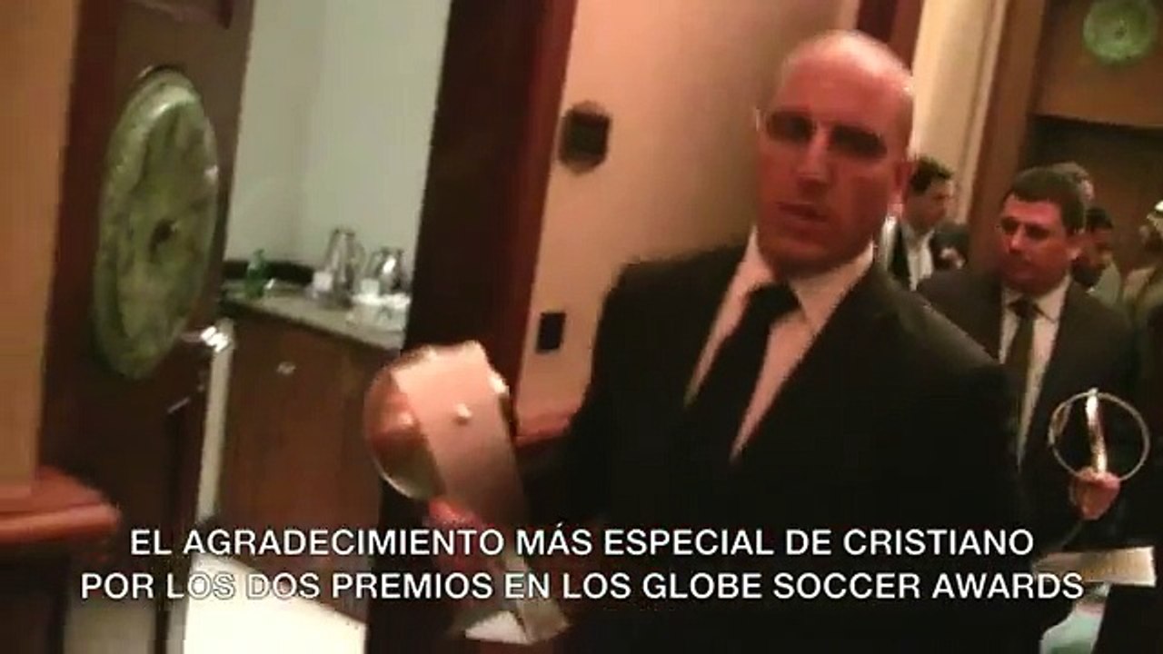 Élu meilleur joueur de 2014, Cristiano Ronaldo remercie les fans!