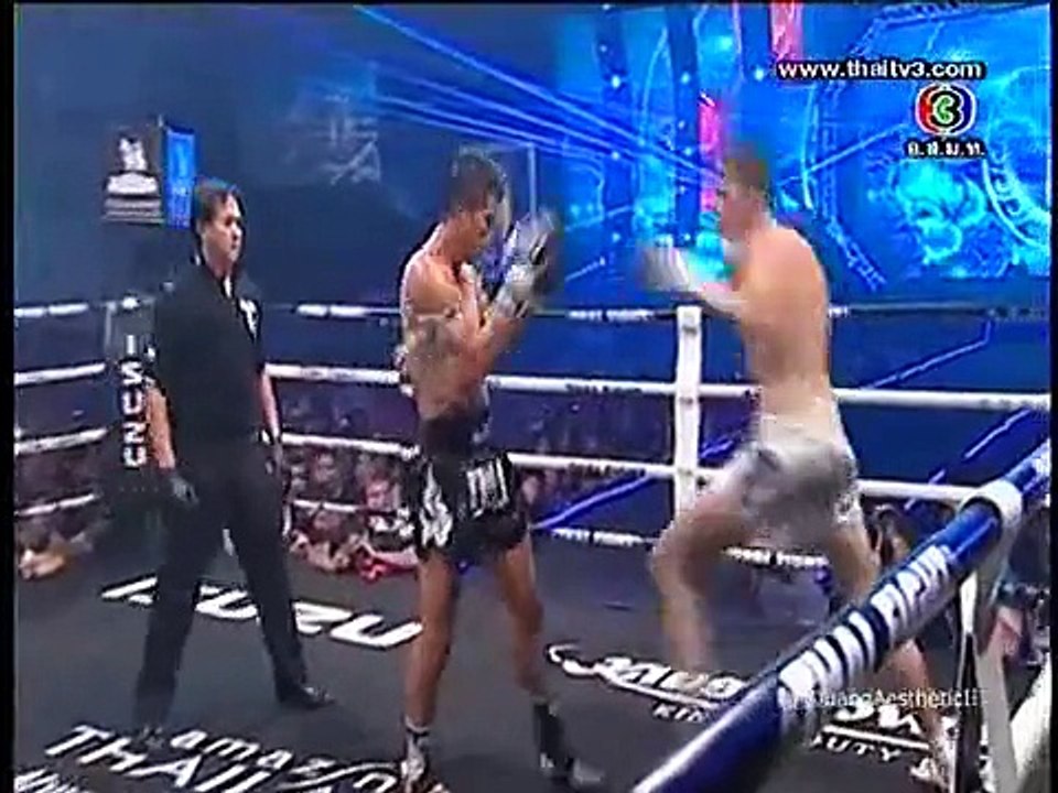 THAI FIGHT EXTREME 12_19 สุดสาคร ส.กลิ่นมี VS Dimitri Masson 70 Kg. 29 June 2013