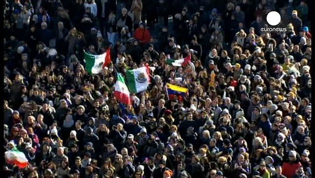 Papa Francesco, primo Angelus del 2015: ''La pace è possibile''