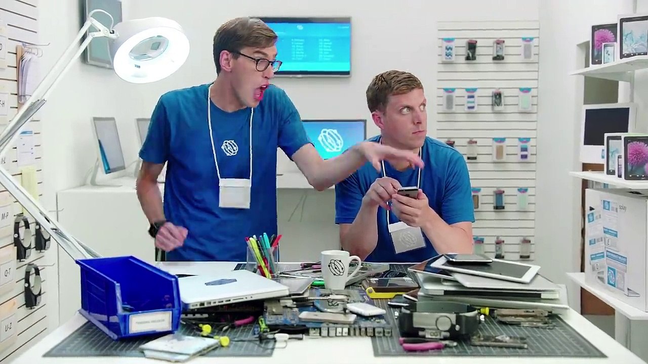 Samsung Mobile - It Doesn't Take a Genius — Smart Wearables