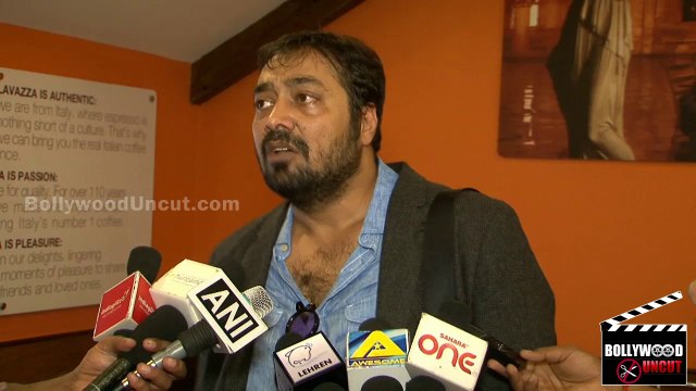 Bollywood Industry SUPPORTS Aamir Khan's PK