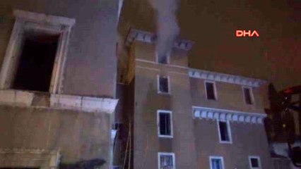 Bornova'daki Tarihi Köşkte Yangın
