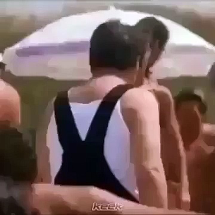 Football understand a woman knocked down the man's head
