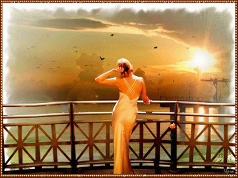 Ay Işığı DALGAKIRAN-Eylem Aktas