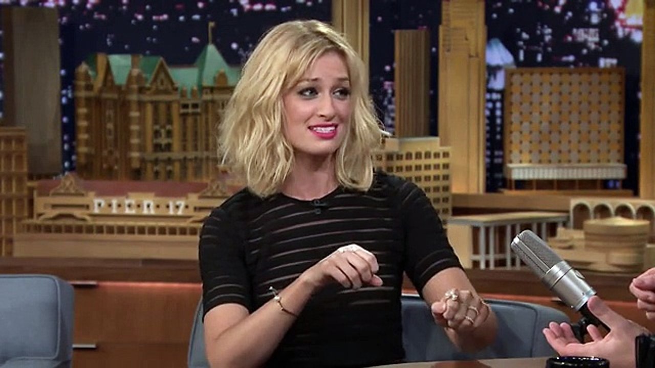 Beth Behrs Sliced Open Her Hand Eating Healthy