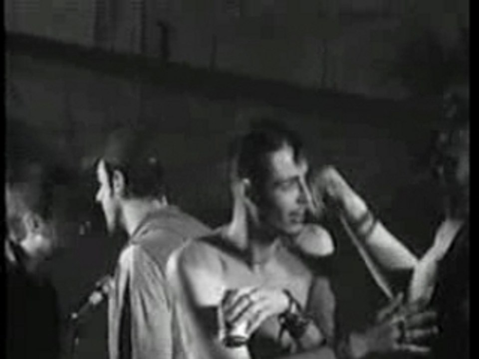 Pekatralatak - Embrouilles Armycides