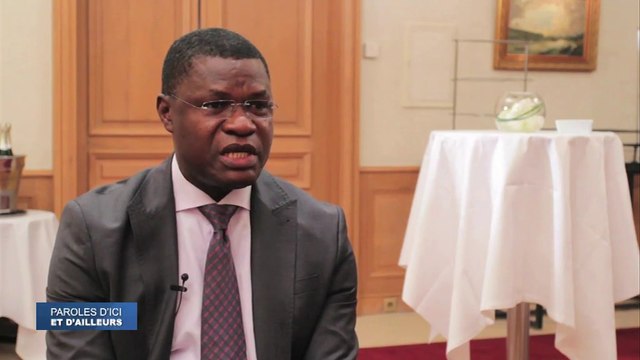 Paroles d'ici et d'ailleurs Anasthase Keba Moukoumi, président de l'association Renaissance