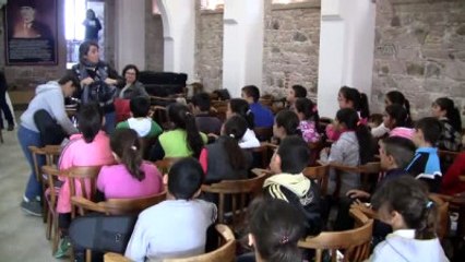 Köy Çocukları"Na Keman Eğitimi