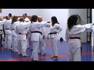 Napoli - Lezioni di karate grazie a Facebook -live- (29.12.14)