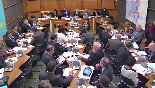 22.10.2014: Commission du Développement Durable - Second paquet énergie-climat: Question des représentants des groupes