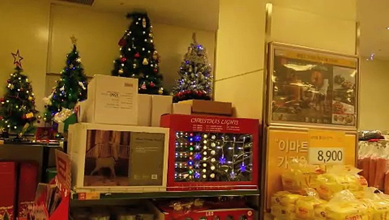 E-Mart Christmas