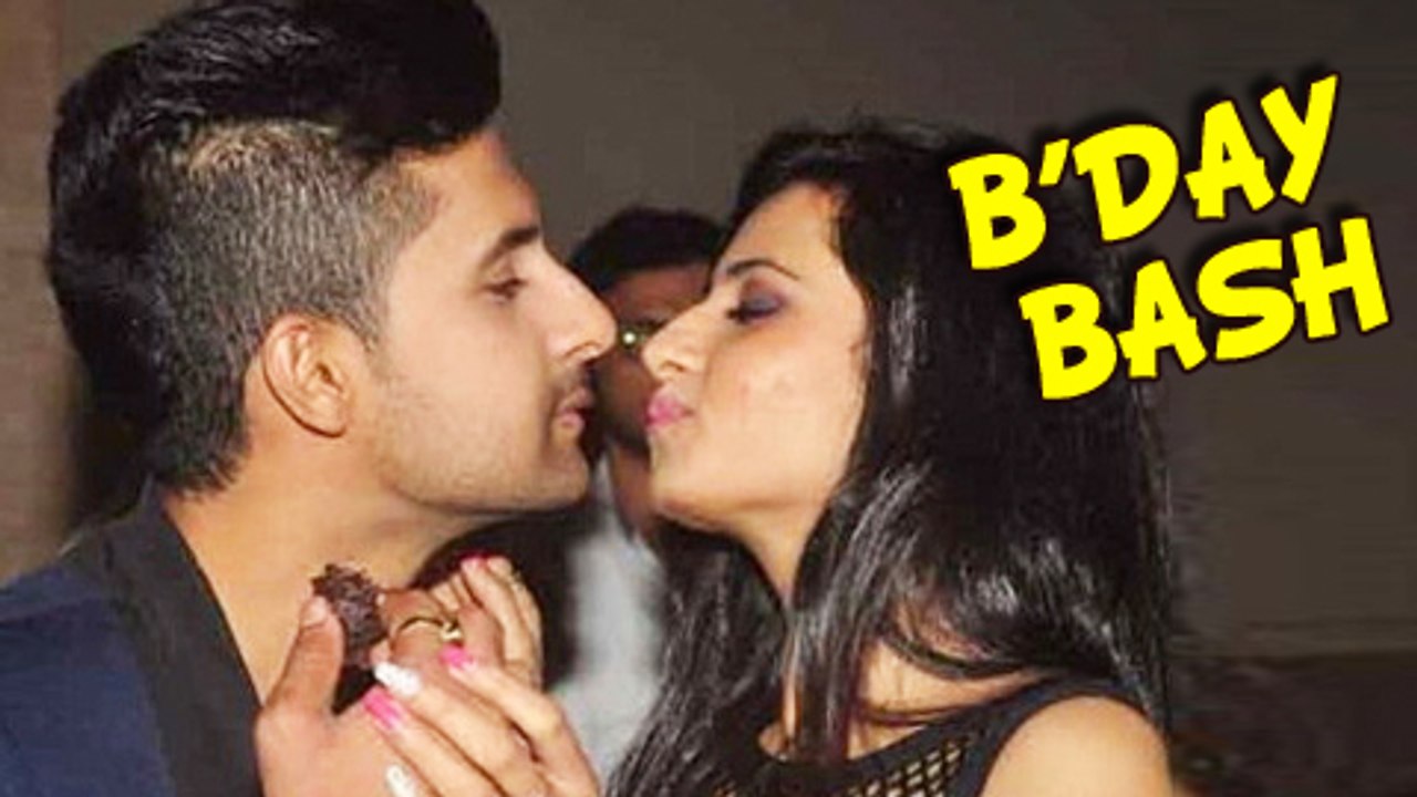 Sargun Throws Birthday Bash for Ravi Dubey | Asha Negi, Rithvik Dhanjani, Karan - Nisha, Vivian Vabhij