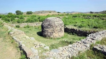 Discover the Rich History of Taxila | Urdu Documentary Part 1 🏺