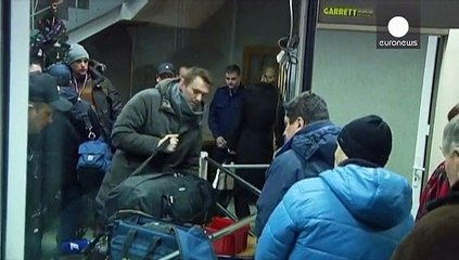 La Justicia rusa condena pero exime de prisión al opositor Alexéi Navalni aunque encarcelará a su hermano
