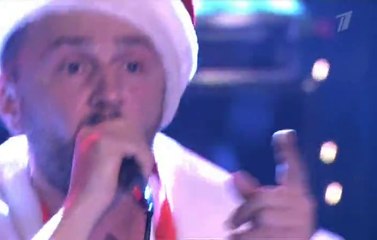 Вечерний Ургант [30/12/2014) Алсу и группировка "Ленинград ://vk.com/public64302028