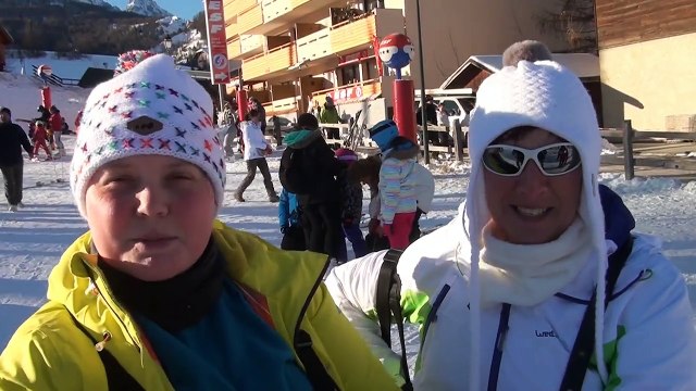 Manque de neige: de nombreux touristes pourtant présents au Sauze