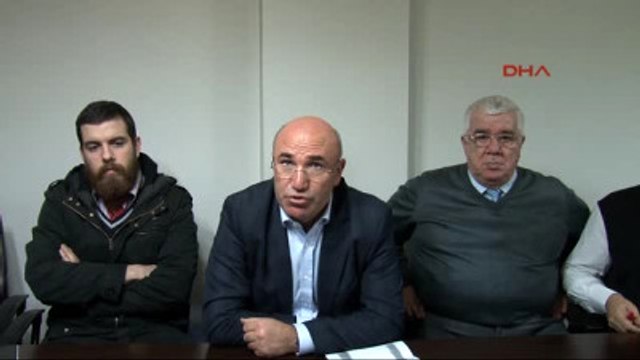 CHP Zeytinburnu İlçe Binasına 'Makara' Baskını