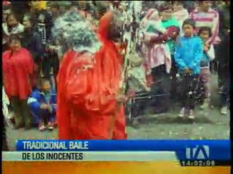 El Baile de los Inocentes es una tradición en Tulcán