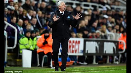 Alan Pardew would rather face a relegation scrap with Crystal Palace