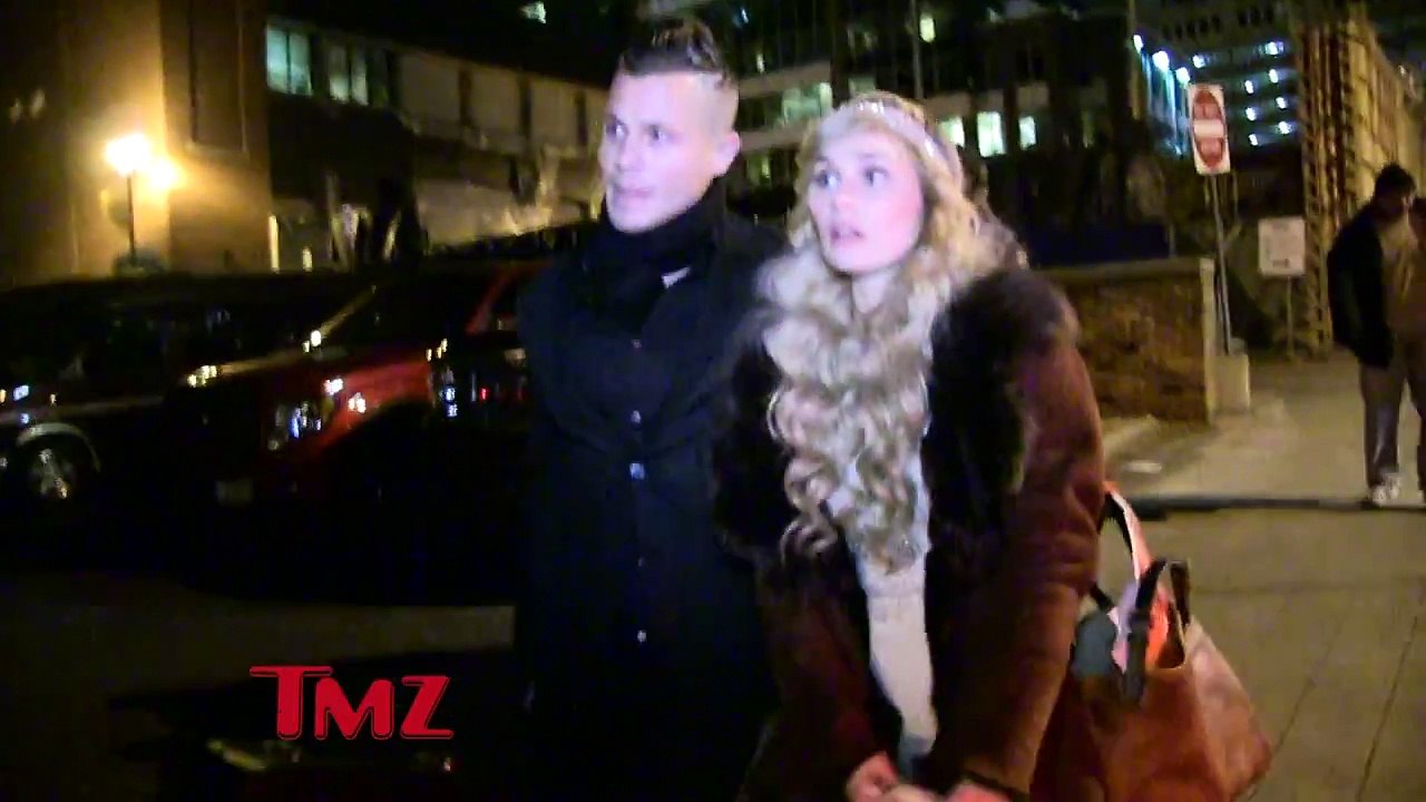 Clare Bowen Shares With Us What Baby Gift She Gave To Hayden Panettiere.