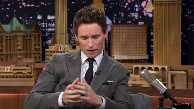 Eddie Redmayne Got Nervous Meeting Stephen Hawking