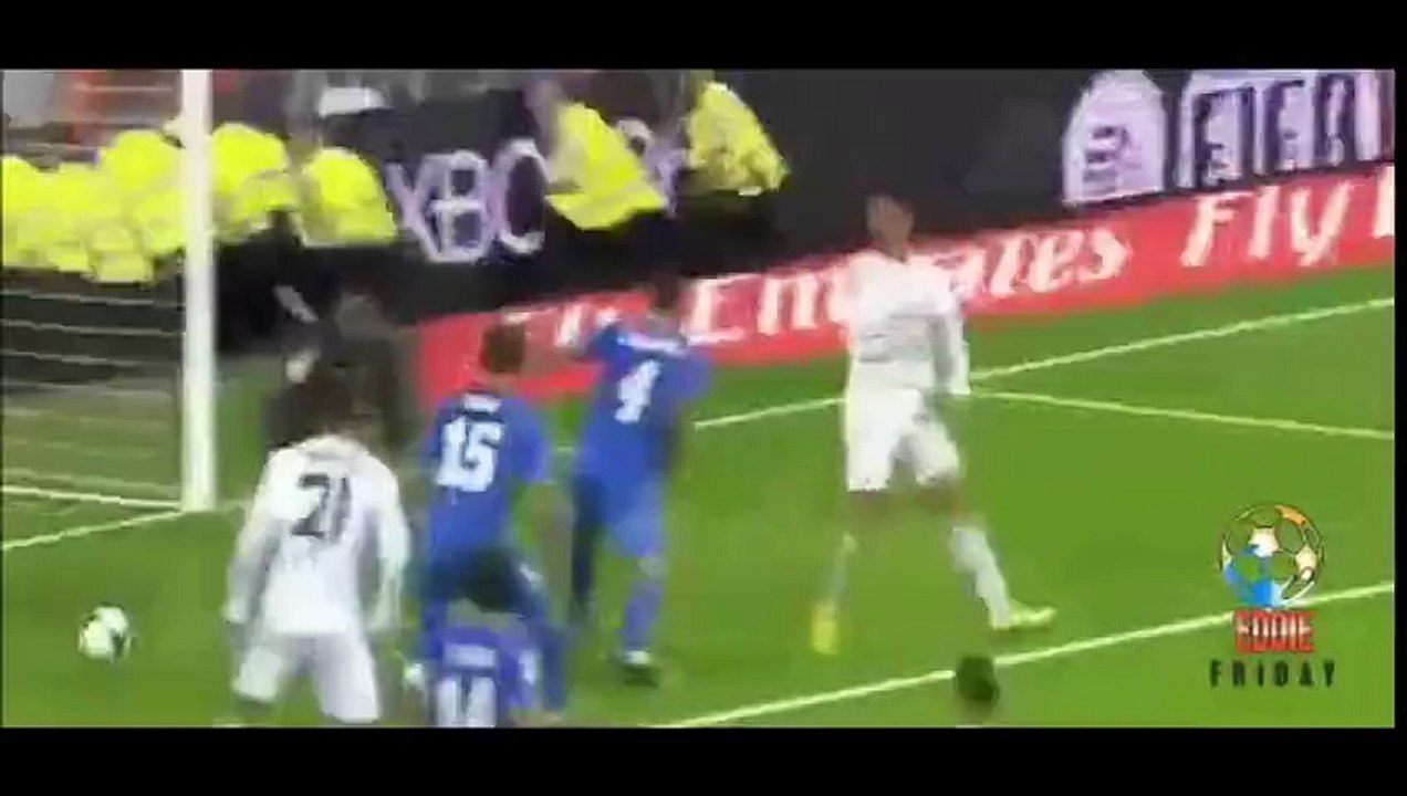 Cristiano Ronaldo ● Amazing Skills Showcase ● 2014