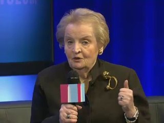 Télécharger la video: Madeleine Albright: Nuclear Iran, Containment Not Option