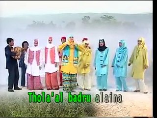 طلعالبدرعلي�-Tala Al Badro Alina - Naat Shrif